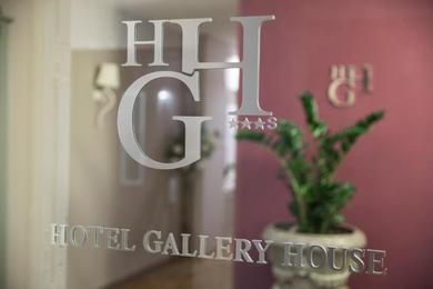 Отель Smart Hotel Gallery House