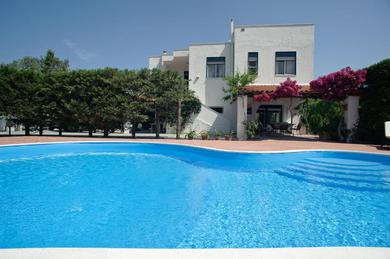 Mongiove Villa Sleeps 8 Pool Air Con WiFi