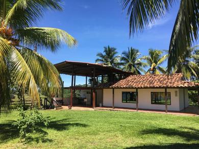 Holiday home Finca en Doradal ( Hacienda Napoles y Rio Claro )