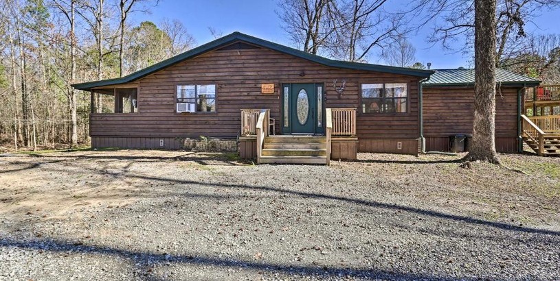 Holiday home Serene Cabins with Decks and 8 Acres on Kiamichi River