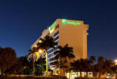 Отель Holiday Inn Miami West - Airport Area, an IHG Hotel