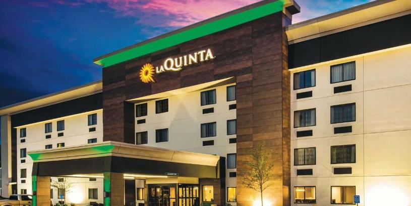 Отель La Quinta by Wyndham Cincinnati NE - Mason