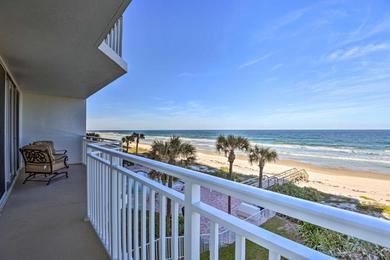 Fantastic Oceanfront Condo Resort Pool and Gym
