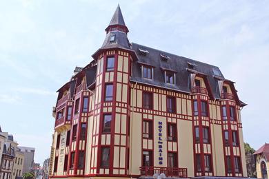 Отель Hotel Des Bains