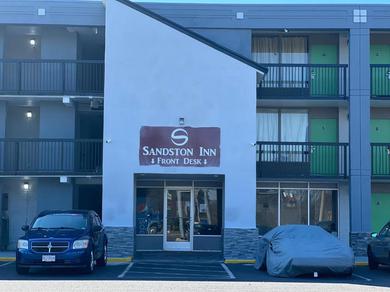 Hotel Sandston Inn
