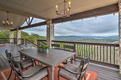 Holiday home Jonestown House with Hill and Lake Travis Views!