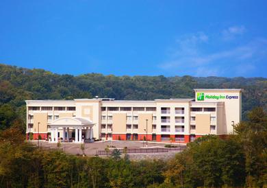 Отель Holiday Inn Express Cincinnati West, an IHG Hotel