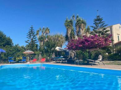 Дом отдыха Casa in Sicilia con piscina e giardino