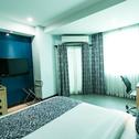 Отель Bay Area Suites Manila