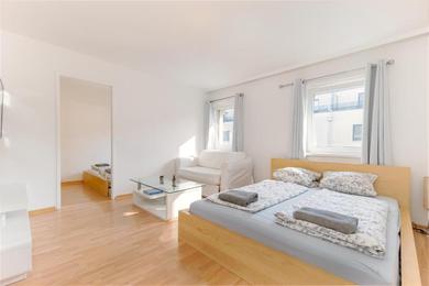Апартаменты Perfect for long term stay, two min to Hauptbahnhof, 18