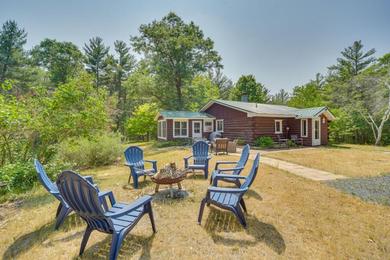 Hotel Peaceful Grantsburg Log Cabin with Patio and Fire Pit!