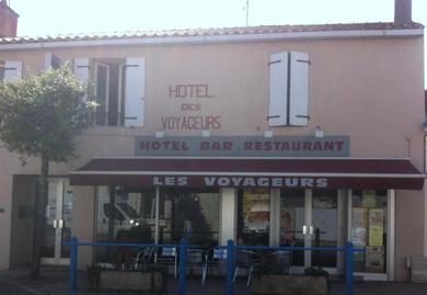 Отель Les Voyageurs