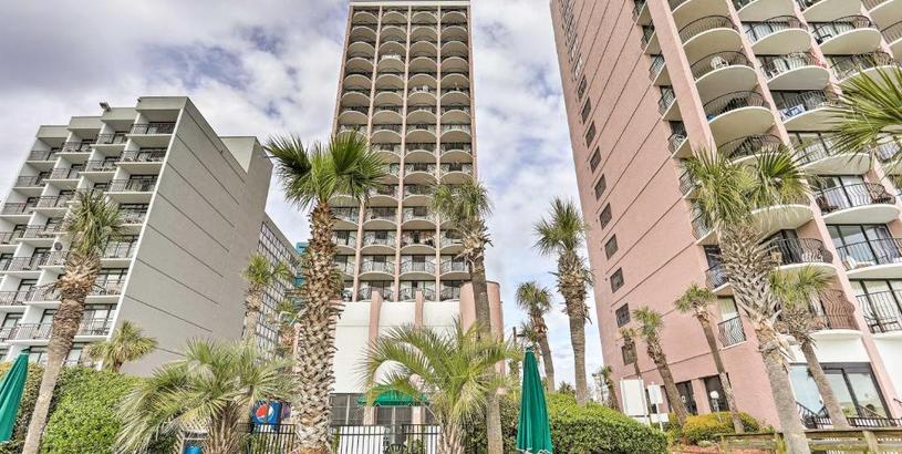  Myrtle Beach Condo with Atlantic Views and Resort Perks