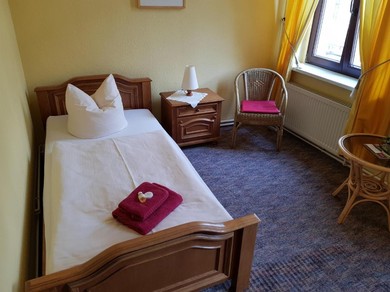Отель Hotel-Garni "Zum Löwen"
