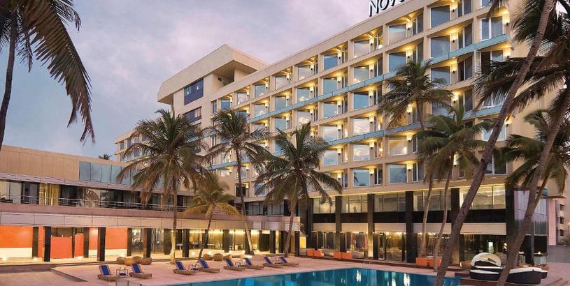 Отель Novotel Mumbai Juhu Beach