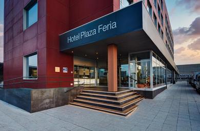 Отель Sercotel Plaza Feria