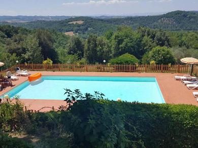 Apartments Cozy Apartment in Coiano Castelfiorentino with Swimming Pool