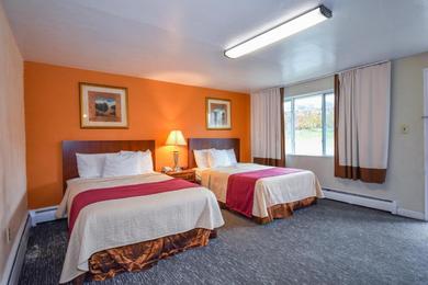 Motel Monticello Inn- Framingham/ Boston