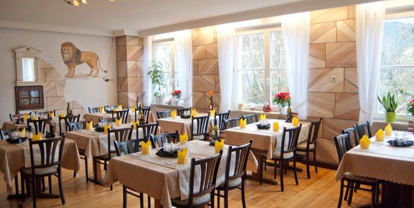 Отель Gasthaus zum Löwen - Restaurant Akropolis