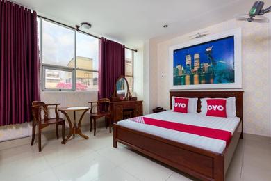 Hotel OYO 476 Van Anh Hotel