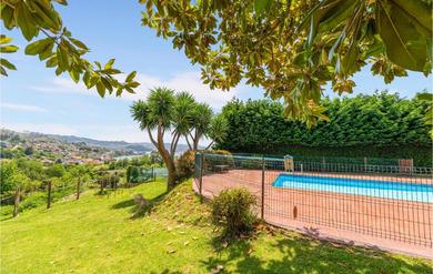 Holiday home Amazing Home In Meiro With Outdoor Swimming Pool, Wifi And 4 Bedrooms