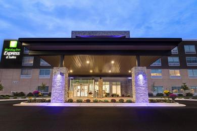Отель Holiday Inn Express & Suites - Grand Rapids South - Wyoming, an IHG Hotel