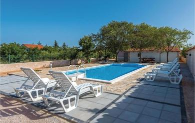 Holiday home Stunning home in Cista Velika w/ Outdoor swimming pool, Outdoor swimming pool and 3 Bedrooms