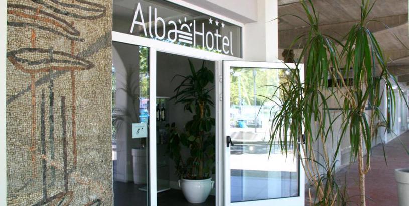 Отель Alba Hotel