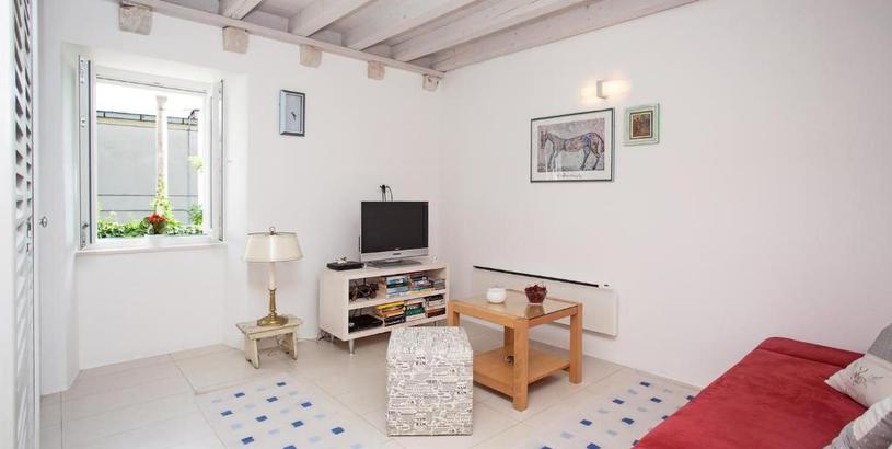 Дом отдыха Awesome home in Dubrovnik with WiFi and 3 Bedrooms