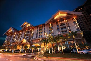 Отель Royale Chulan Kuala Lumpur