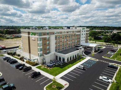 Hotel Holiday Inn & Suites - Farmington Hills - Detroit NW, an IHG Hotel