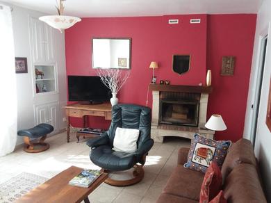 Holiday home Colourful well equipped 2-Bed House in Le Vigeant