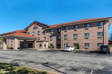 Отель Comfort Inn & Suites Lees Summit -Kansas City
