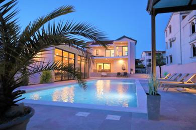 Villa Luxury villa Magale with large pool