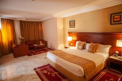 Отель Tunis Grand Hotel