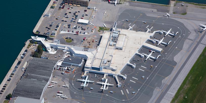 Owen Sound / Billy Bishop Regional Airport (YOS), Оуэн Саунд, Канада
