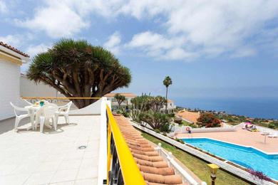 Apartments Acogedor apartamento en Tenerife con vistas piscina y WIFI