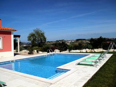 Вилла Budget Villa in Salir de Matos with Private Swimming Pool