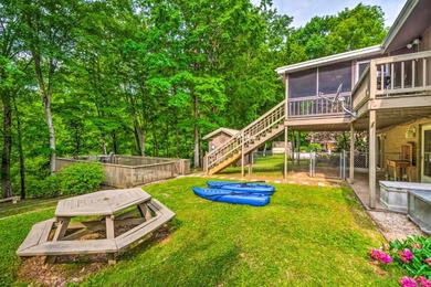Holiday home Barren River Lake Home with Boat Dock and Grill!