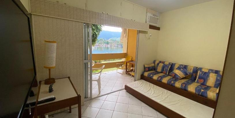 Апартаменты Condomínio com piscina, churrasqueira, sauna e MARINA P LANCHA - WiFi 200Mbps - 1qt e sala com 2 ar condicionados