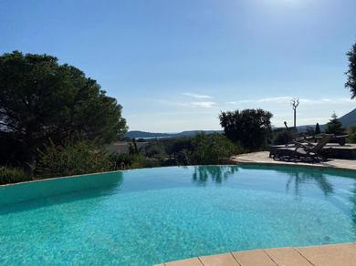 Villa Belle villa traditionnelle vue mer avec piscine à 1,5 km de la plage de Pinarello