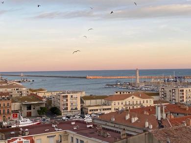 Apartments Vues exceptionnelles mer, port et toits de Sète