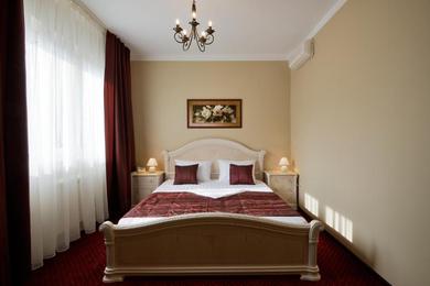 Отель Hotel Romanov