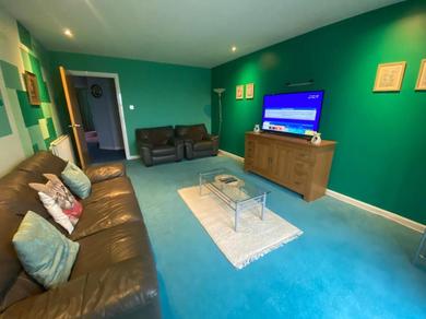 Апартаменты Comfortable, self contained 2 double beds town apartment near Pittodrie Stadium
