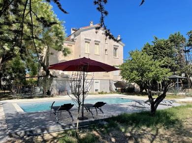 Apartments Charming 3-Bed Apartment near Montelimar