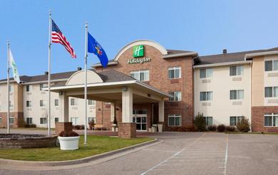 Отель Holiday Inn Conference Center Marshfield, an IHG Hotel