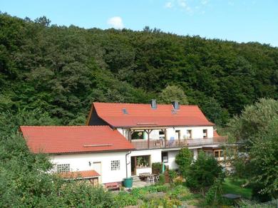Дом отдыха Quietly located holiday home with terrace at the edge of the forest