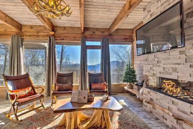 Holiday home Luxe Blue Ridge Mountain Retreat with Sauna and Creek!