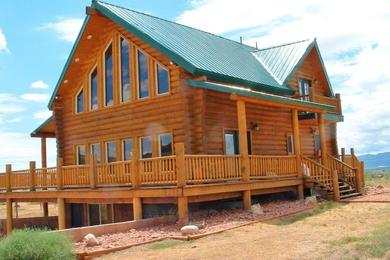 Дом отдыха Red Rock Ranch Log Cabin: Large, Fully Furnished