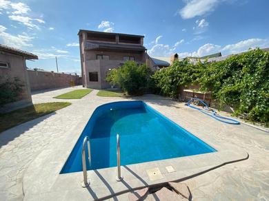 Вилла Luxury Villa with a Pool